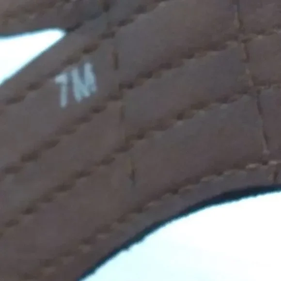 Franko Sarto 4" Ankle Strap Heels. Size 7M - Picture 9 of 12